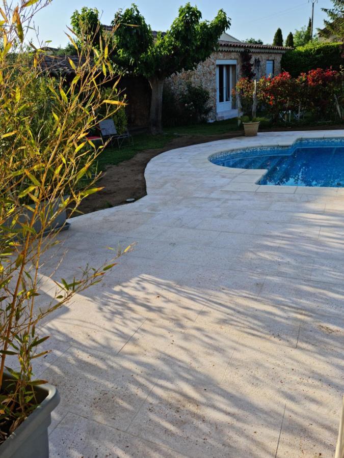 Petit De Provence Ferienhaus